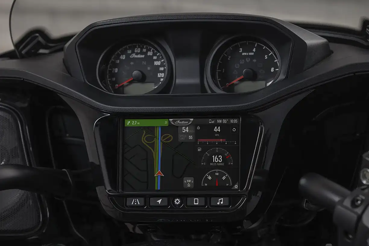 Whitestone Motorrad Solothurn Touchscreen mit Ride Command Carousel