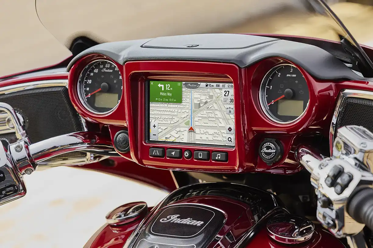 Whitestone Motorrad Solothurn Touchscreen mit Ride Command Carousel